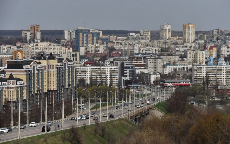 Russie : le pays annonce sa riposte aux sanctions britanniques