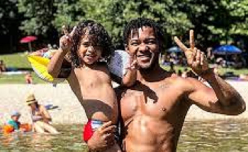 Saakrey : l’artiste, et frère de Barabas(Toofan) partage une bonne nouvelle avec ses fans