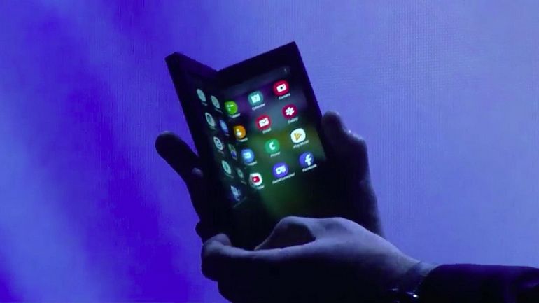 Le téléphone du futur : découvrez le smartphone à écran pliable de Samsung (vidéo)