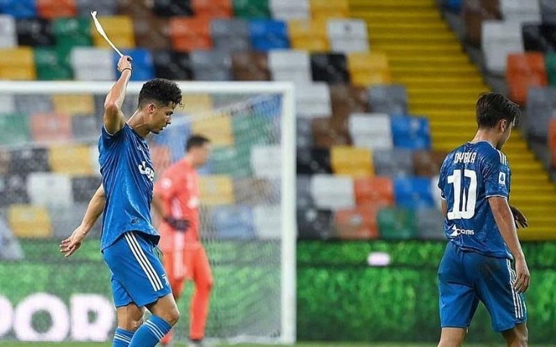 La Juventus tombe face à Udinese et maintient le suspense en tête de la Serie A