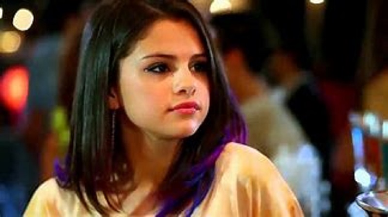 Selena Gomez : regrette-t-elle sa relation compliquée avec Justin Bieber ? Sa réponse