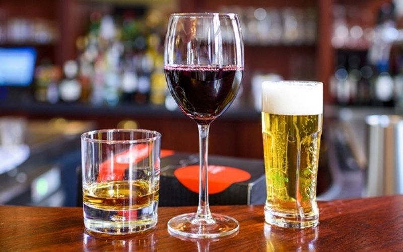 Selon une étude, l’alcool nous aiderait à mieux parler une langue étrangère