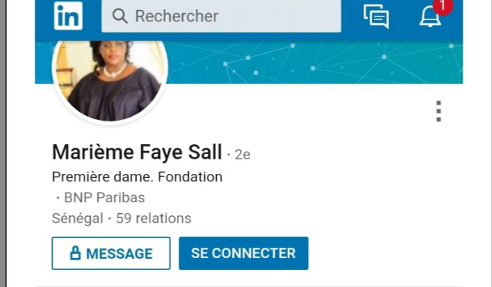 Sénégal : un individu se fait passer pour la 1ère dame et arnaque les gens sur les réseaux sociaux