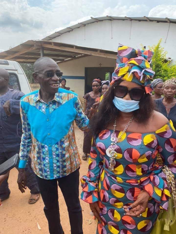 Showbiz : le comédien Michel Bohiri très amaigri ; ses fans inquiets (photo)