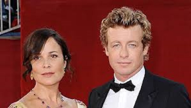 Simon Baker (The Mentalist) : l’acteur célibataire après 29 ans de mariage