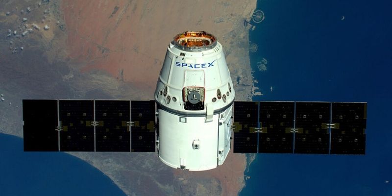 NASA : canulars téléphoniques des astronautes depuis Crew Dragon de SpaceX