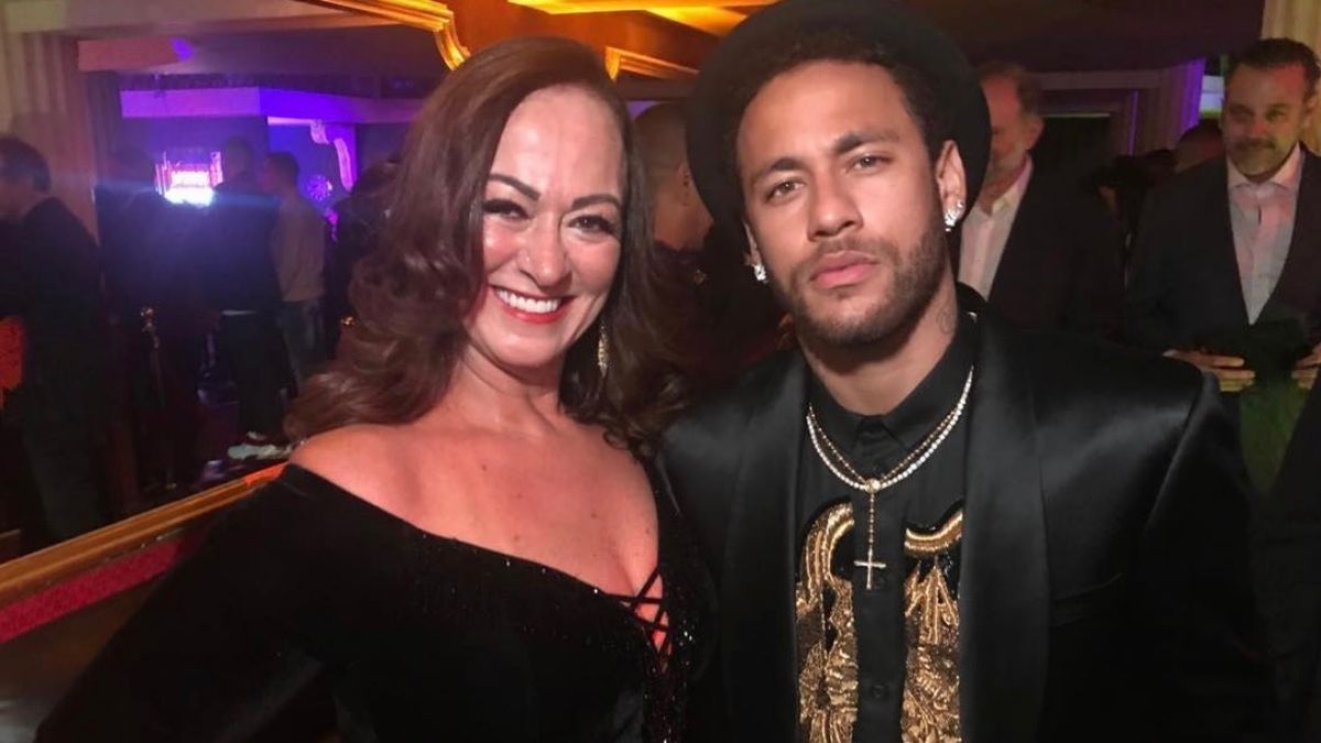 Stars : maman Neymar reçoit une belle déclaration d’amour (photo)