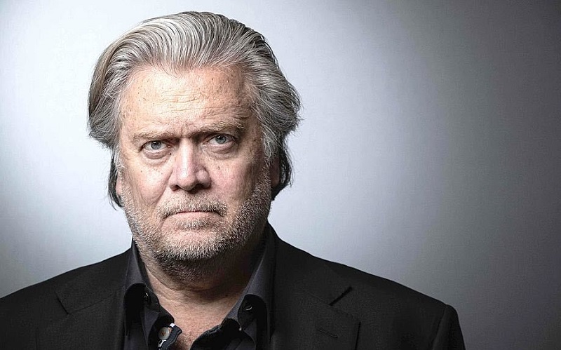 Twitter : Steve Bannon banni définitivement pour cette raison