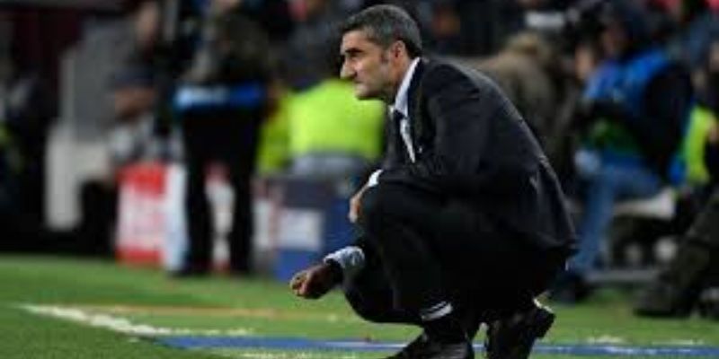 Supercoupe d’Espagne : le Barça éliminé ; Ernesto Valverde « prend sa part » de responsabilité