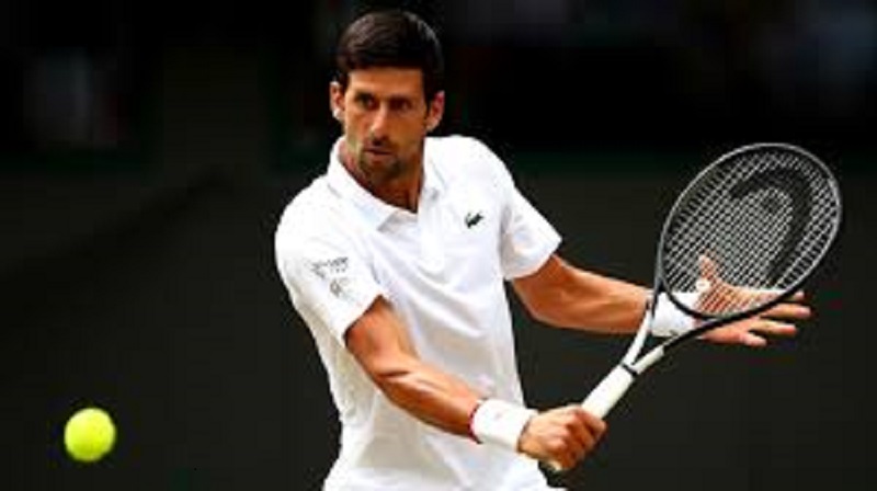 Novak Djokovic : quand la star se prend pour Cristiano Ronaldo (vidéo)