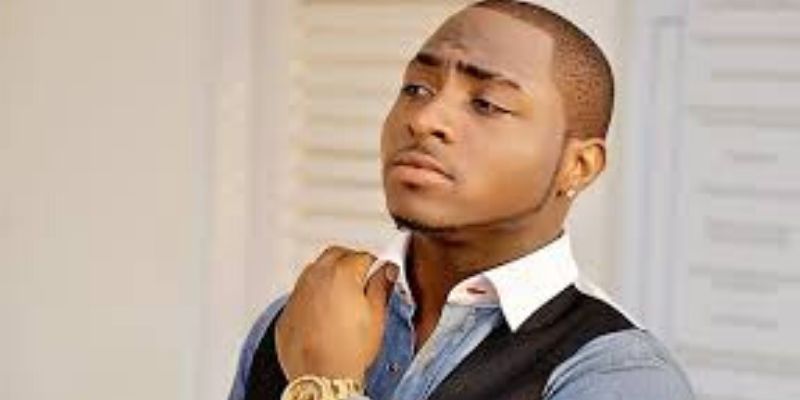 Tension  entre  Davido et  Chioma : la star  nigériane  doute de  la  paternité  de  son enfant