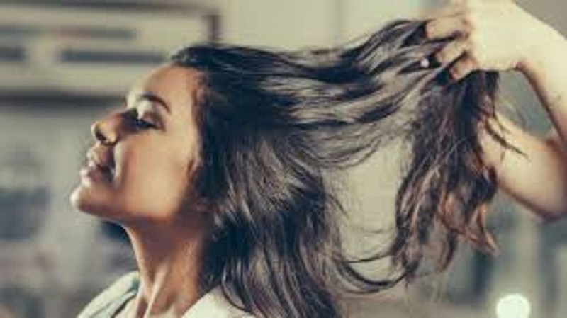 TikTok : le challenge du « scalp popping » inquiète des médecins
