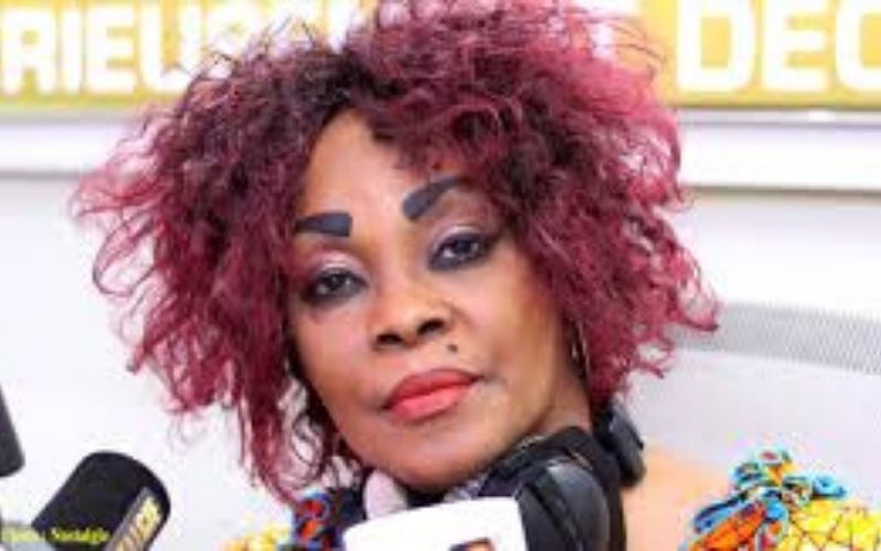 « Kassiry me battait… c’est un hasbeen » : Tina Glamour fait de troublantes révélations