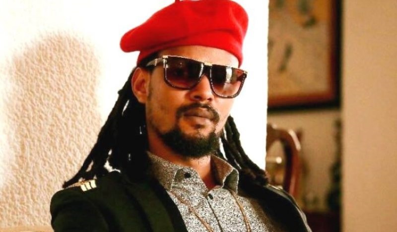 Togo / Affaire de star : un blogueur descend Zaga Bambo