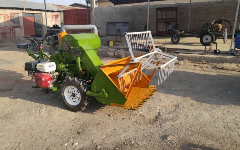 Togo / Agriculture : la mini moissonneuse-batteuse, la nouvelle solution pour les travaux champêtres