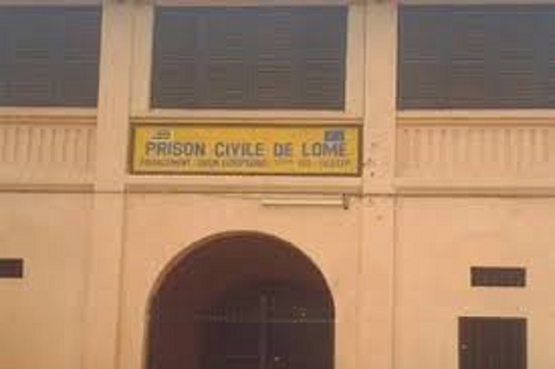 Togo : 2 jeunes filles victimes d’arnaque emprisonnées