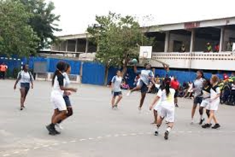 Togo / Covid-19 : le Lycée Français ferme ses portes
