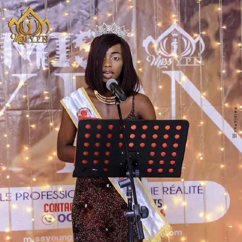 Togo : Darina, la jeune fille de 20 ans poignardée  à mort  à Baguida, conduite à sa dernière demeure ce mercredi (vidéos)