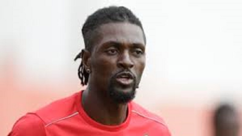 Emmanuel Adebayor en deuil ? La star inquiète ses fans après cette sortie