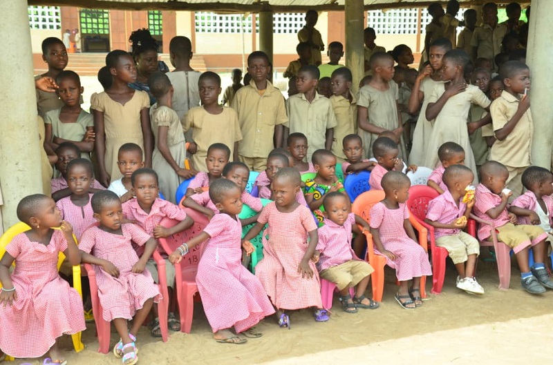 Togo : GTA Assurances au chevet des écoles primaires publiques de Kévé-Gare et d’Assahoun/Groupe F