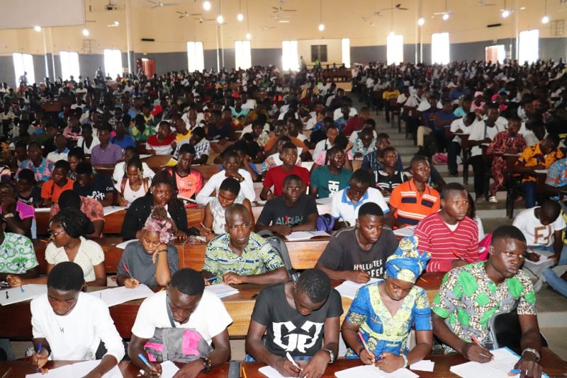 Togo/Images d’amphis remplis qui circulent sur les réseaux sociaux : l’UL apporte des précisions