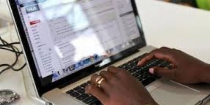 Togo / Inscriptions en ligne à l’UL : une véritable aubaine pour les cybers ?