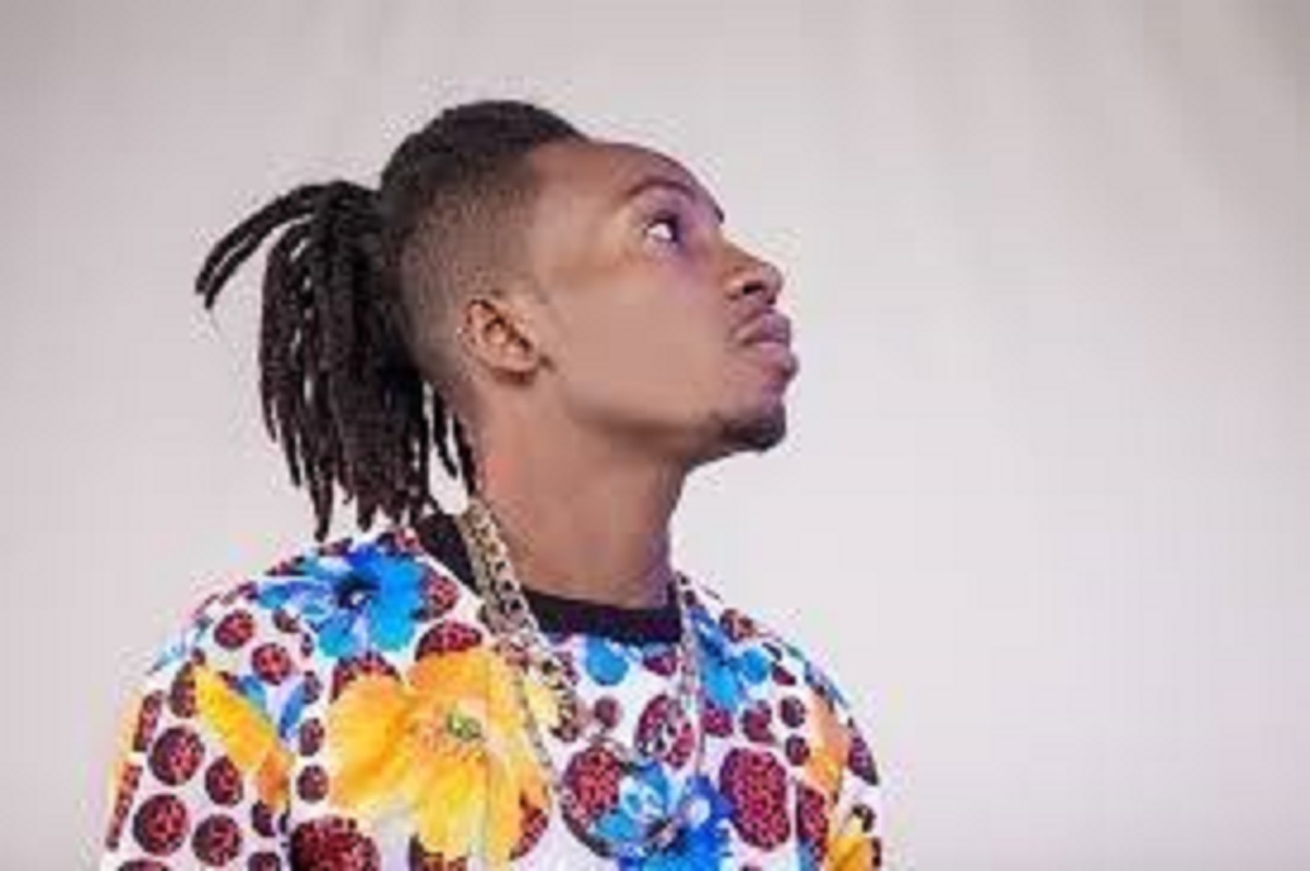 Togo / Musique : Rimxale envoie un message à Elisabeth Apampa