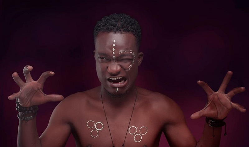 Togo / Rap : Professeur Abawoe dévoile son « clip » et surprend plus d’un