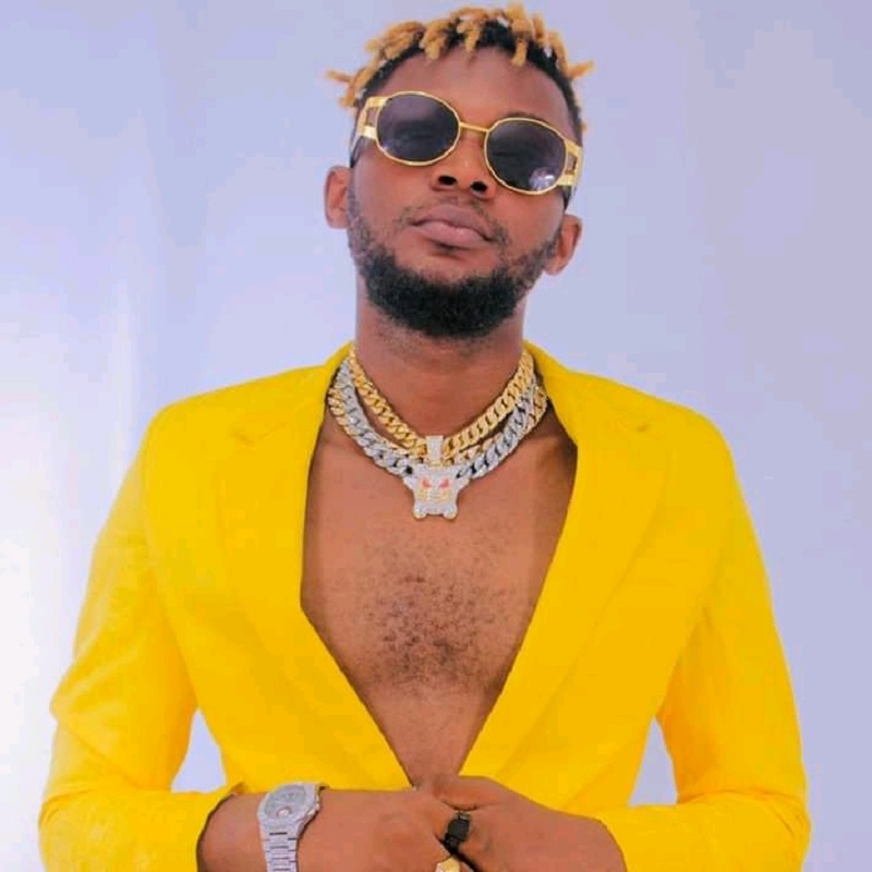 Togo / Sethlo : « Pikaluz est le premier artiste à m’effrayer sur un feat »