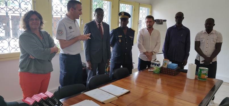 Togo : la France appuie l’Ocrtidb avec des équipements d’écoute discrète