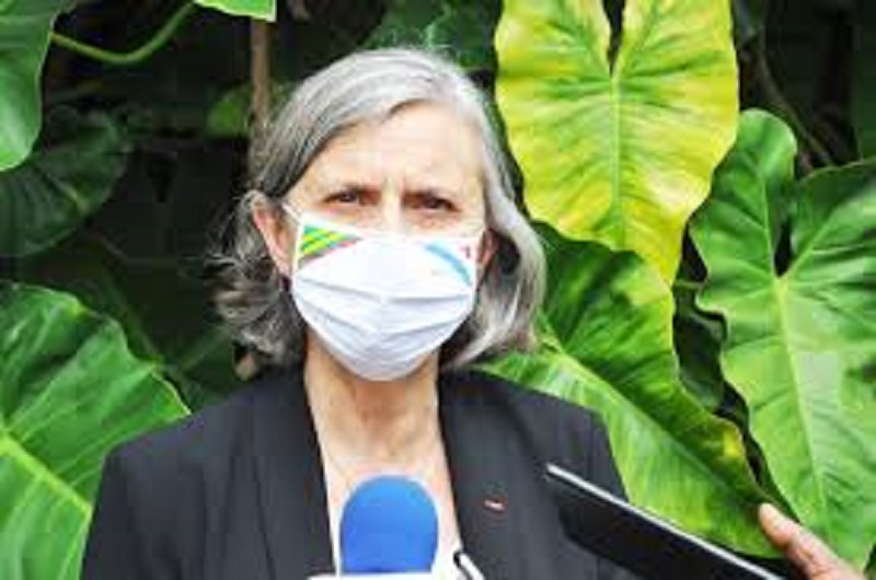 Togo : l’Ambassadrice de France, Jocelyne Caballero, en visite chez Yawa Tségan