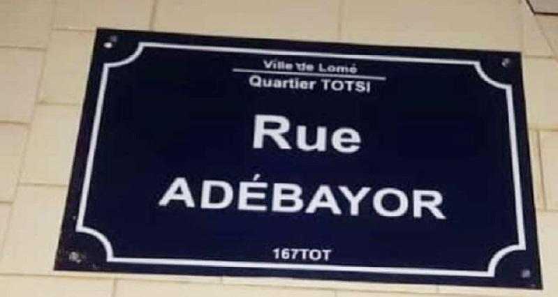 Togo : la ville de Lomé rend hommage à Adebayor