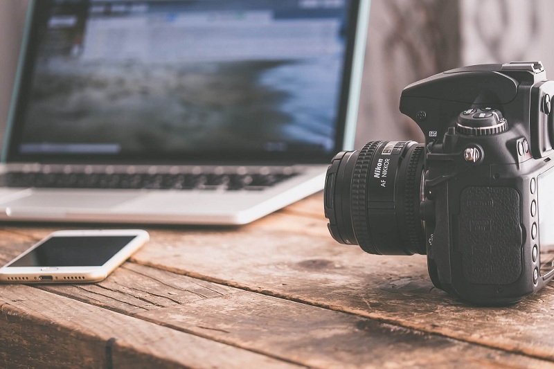 Togo : l’ampleur des photos amateurs et des réseaux sociaux inquiète les reporters d’image