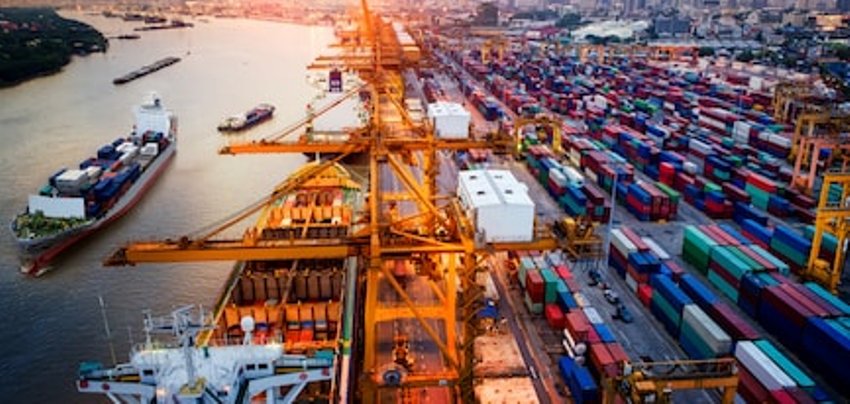 Togo : le groupe TIL envisage investir 500 millions d’euros dans le port de Lomé