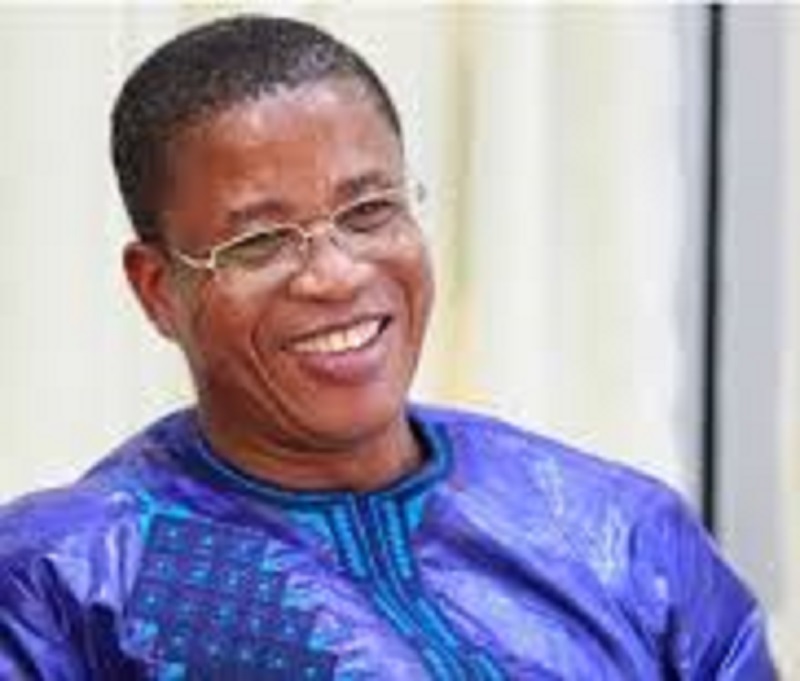 Togo : le ministre de la Culture, Kossivi Egbétonyo a des talents cachés