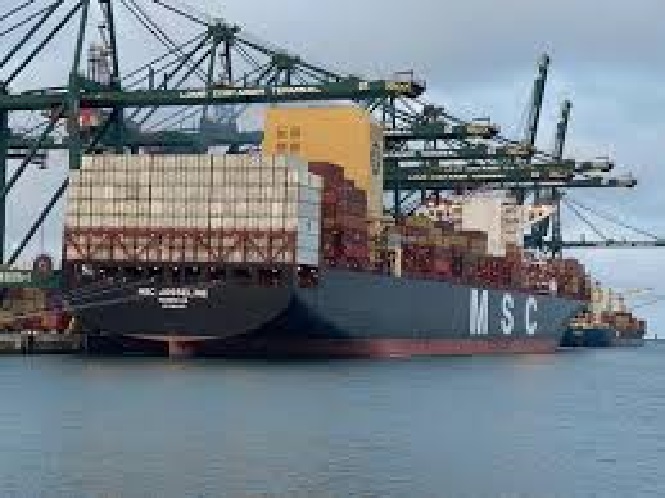 Togo : le plus grand et moderne navire accueilli au port de Lomé