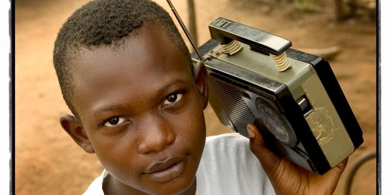 Togo : le top 5 des radios les plus écoutées par les jeunes