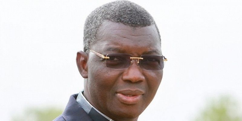 Togo : le ministre Damehane met les civils en garde contre le port des accoutrements militaires