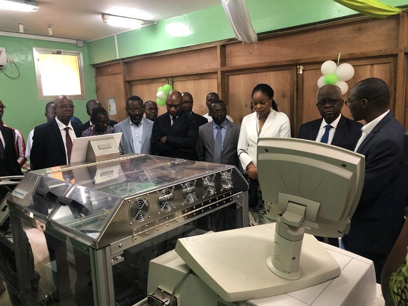 Togo : les universités de  Lomé et Kara dotées d’une ‘Espresso Book Machine’