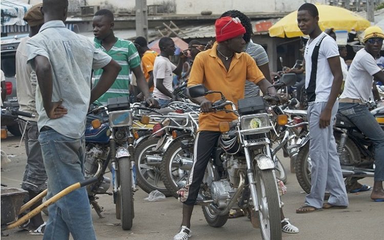 Togo : 3 accidents sur 4 impliquent les motos ; le permis de conduire pour motocyclistes bientôt de retour