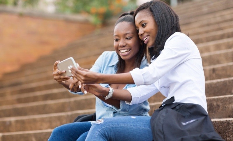 Togo/Interdiction du téléphone portable en milieu scolaire : enseignants et parents impliqués
