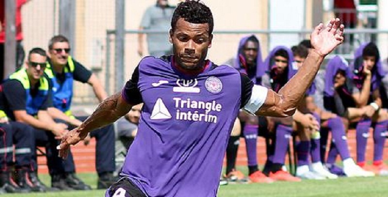Toulouse FC : le Togolais Matthieu Dossevi apprécie la proximité des supporters avec le club