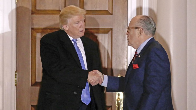 USA / Covid-19 : mauvaise nouvelle pour cet avocat de Donald Trump