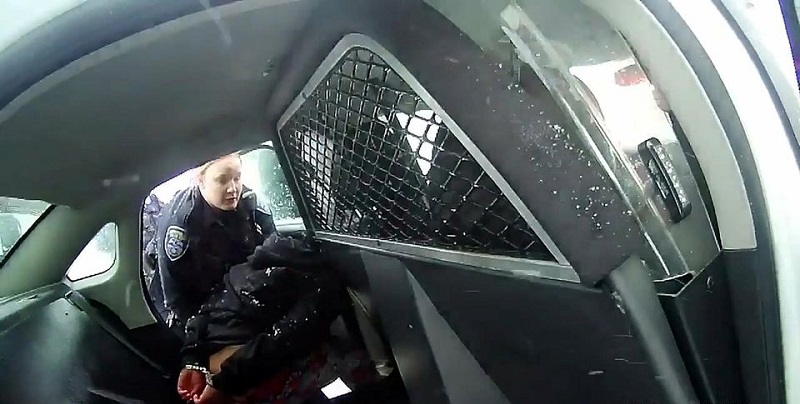 USA / Violences policières : une enfant de 9 ans gazée et menottée