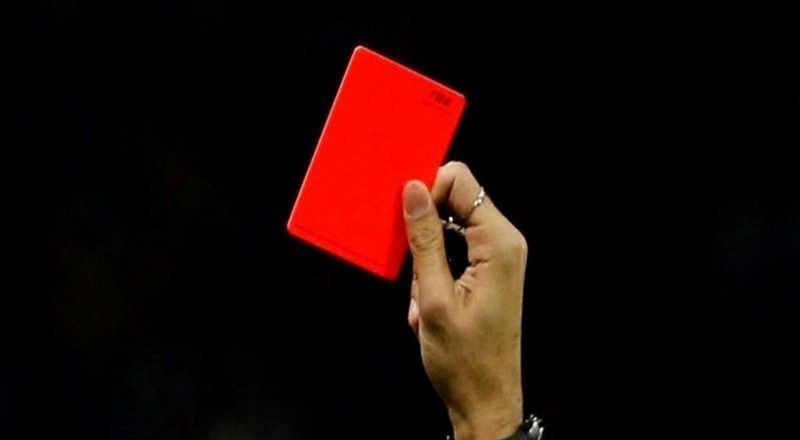 Un arbitre pédophile arrêté en Argentine, il proposait des massages aux footballeurs