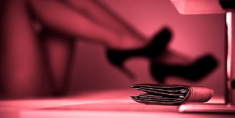 Un client condamné à payer plus de 3 millions de dollars à une prostituée