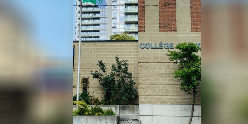 Un collégien mord un professeur et donne un coup de pied au principal