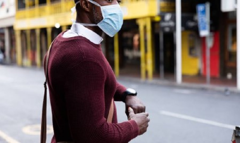 Un malade du coronavirus bien portant peut malgré tout présenter ce symptôme contradictoire