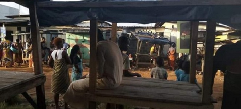 Une bagarre entre 2 amis du ‘ghetto’ vire au drame, un mort