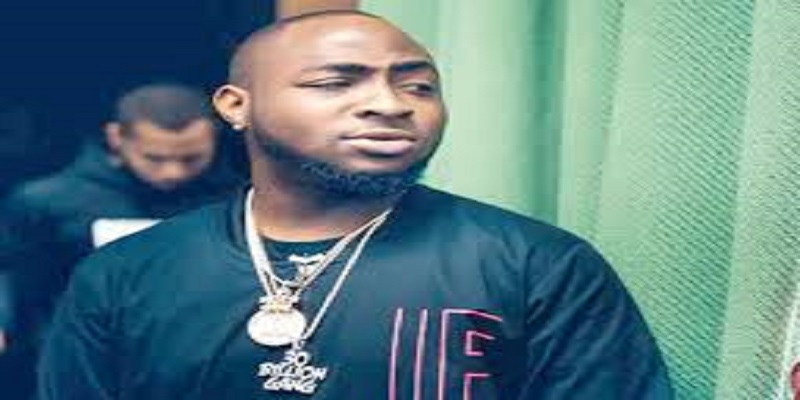 Davido chassé d’un bar : «J’achèterai ce bar 10 fois» (vidéo)